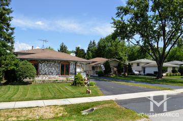 Photos of Downers Grove Estates subdivision in Downers Grove, IL