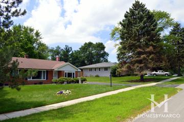 Burlington Highlands subdivision in Downers Grove, IL