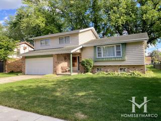 Boulevard Villa subdivision in Elgin, IL