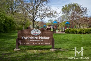 Yorkshire Manor subdivision in Naperville, IL