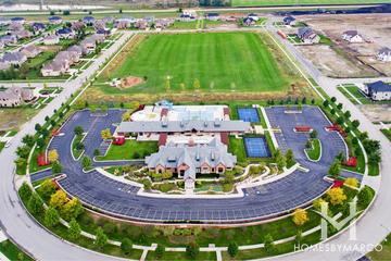 Ashwood Park subdivision in Naperville, IL