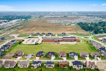 Ashwood Park subdivision in Naperville, IL