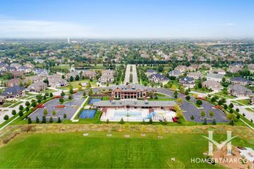 Ashwood Park subdivision in Naperville, IL