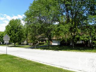 Heather Creek subdivision in Batavia, IL