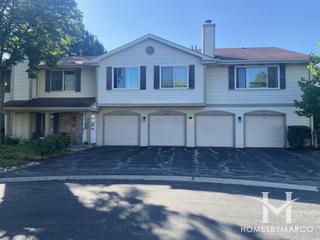 Barclay Court subdivision in Clarendon Hills, IL