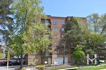 Jefferson Walk building in Des Plaines, IL