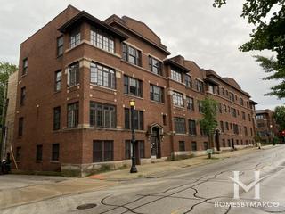 Renaissance Ridge building in Evanston, IL