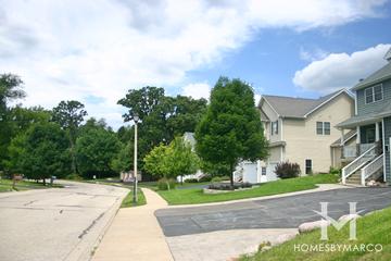 Norge Woods subdivision in Fox River Grove, IL
