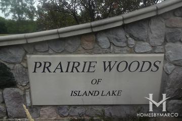 Prairie Woods subdivision in Island Lake, IL
