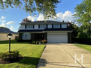Sycamore Square subdivision in Mount Prospect, IL