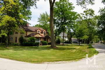 Glen Ellyn Woods subdivision in Glen Ellyn, IL