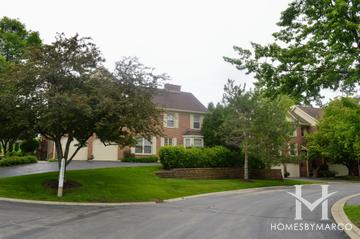 Maryknoll subdivision in Glen Ellyn, IL