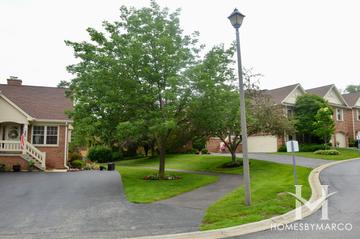 Maryknoll subdivision in Glen Ellyn, IL