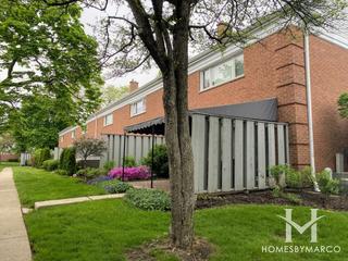 Chanticleer subdivision in Hinsdale, IL