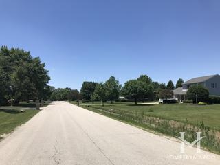 Rolling Glen subdivision in Homer Glen, IL