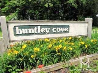 Photos of Huntley Cove subdivision in Huntley, IL