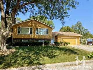 Edgebrook Heights subdivision in McHenry, IL