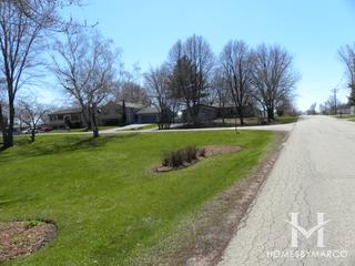 Photos of Foxview Highlands subdivision in McHenry, IL