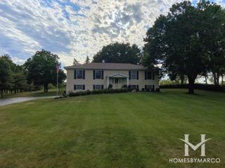 Val Mar Estates subdivision in McHenry, IL