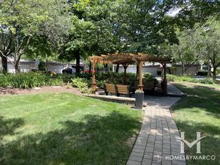 Hobson Oaks subdivision in Naperville, IL