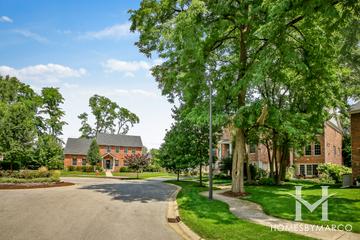 Fremont Pointe subdivision in Naperville, IL