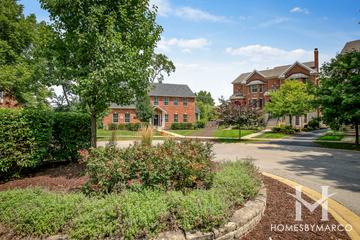 Fremont Pointe subdivision in Naperville, IL