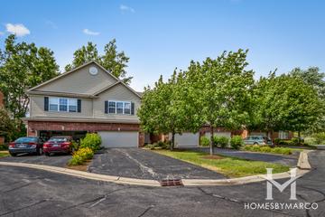 Langstrom Court subdivision in Naperville, IL