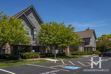 Foxcroft Condos building in Naperville, IL