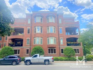 Benton Terrace Condos building in Naperville, IL
