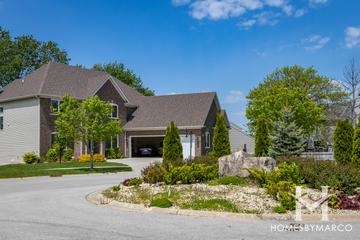 Hatchwood Farms subdivision in Naperville, IL