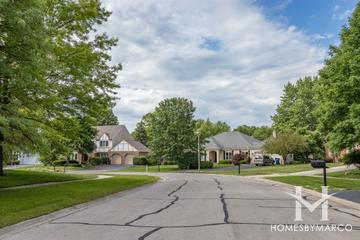 Cress Creek Commons subdivision in Naperville, IL