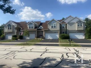 Heartlands subdivision in Naperville, IL