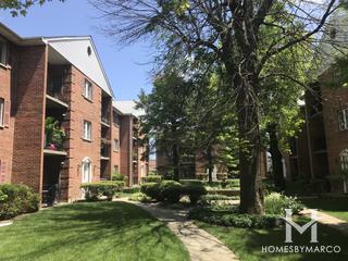 Woodley Park Condominiums subdivision in Niles, IL