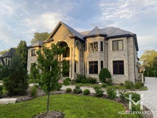 Manus North Shore subdivision in Northbrook, IL