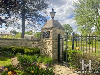 Photos of Midwest Chase subdivision in Oak Brook, IL