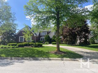 Trinity Lakes subdivision in Oak Brook, IL