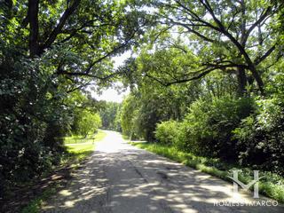Fawns Cove subdivision in St. Charles, IL