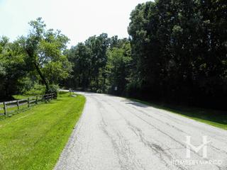 Fawns Cove subdivision in St. Charles, IL