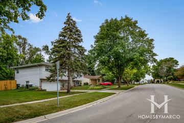 Fairview Plaza subdivision in St. Charles, IL