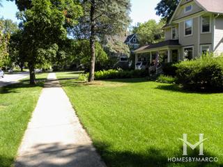 Moodys subdivision in St. Charles, IL