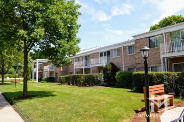 Maple Grove building in Downers Grove, IL