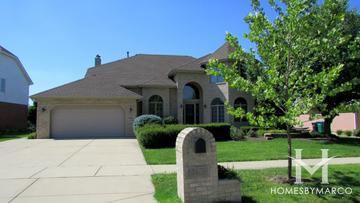 Long Run Creek subdivision in Orland Park, IL