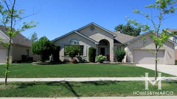 Long Run Creek subdivision in Orland Park, IL