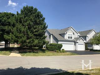 Kingsbrook Crossing subdivision in Oswego, IL