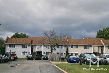 Runaway Bay building in Palatine, IL