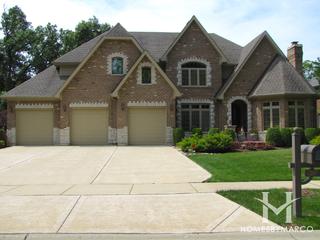 Dunhaven Woods subdivision in Palatine, IL