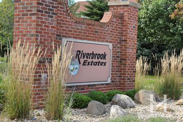 Riverbrook Estates subdivision in Plainfield, IL