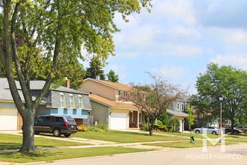 Wheaton Estates subdivision in Wheaton, IL