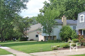 Briarcliffe South subdivision in Wheaton, IL