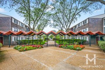 Skokie Terrace building in Skokie, IL